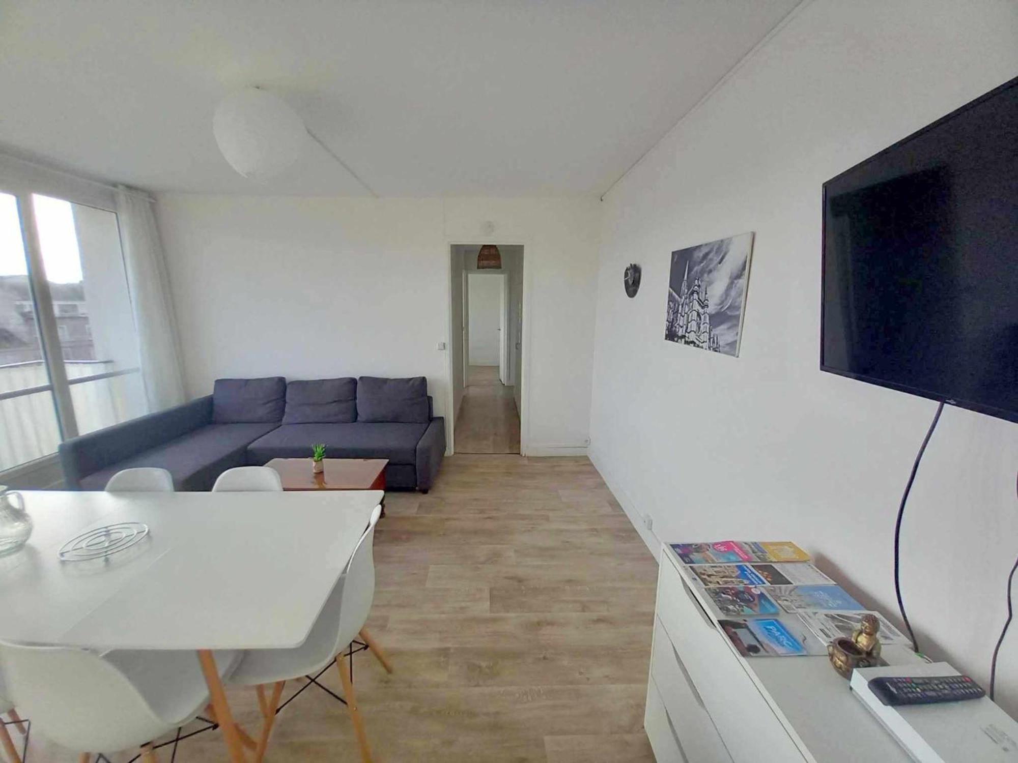 Apartamento T3 57M2 Avec Balcon Proche Gare Sncf, Wifi Et Cafe Et The Offerts Orléans Exterior foto