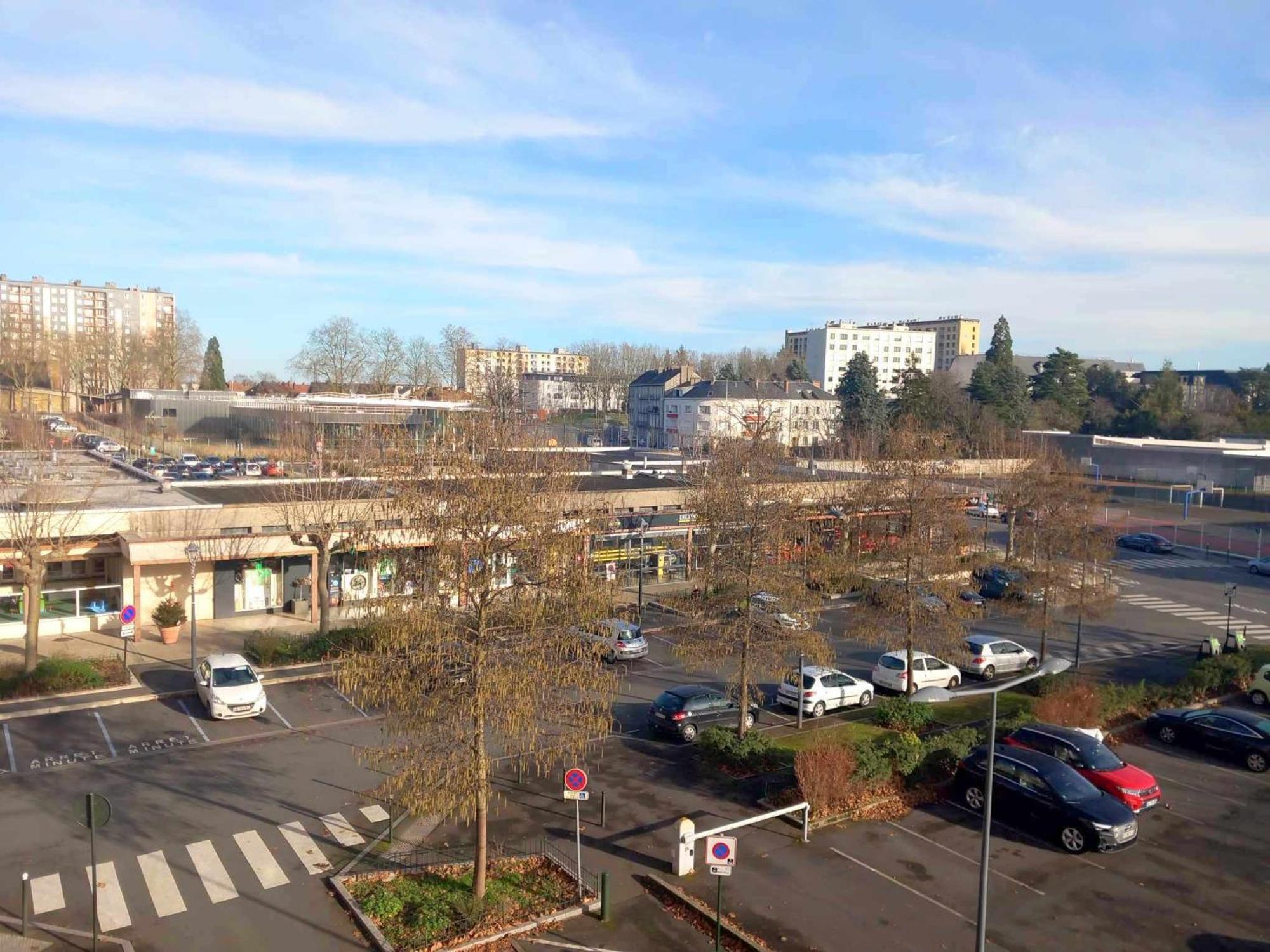 Apartamento T3 57M2 Avec Balcon Proche Gare Sncf, Wifi Et Cafe Et The Offerts Orléans Exterior foto