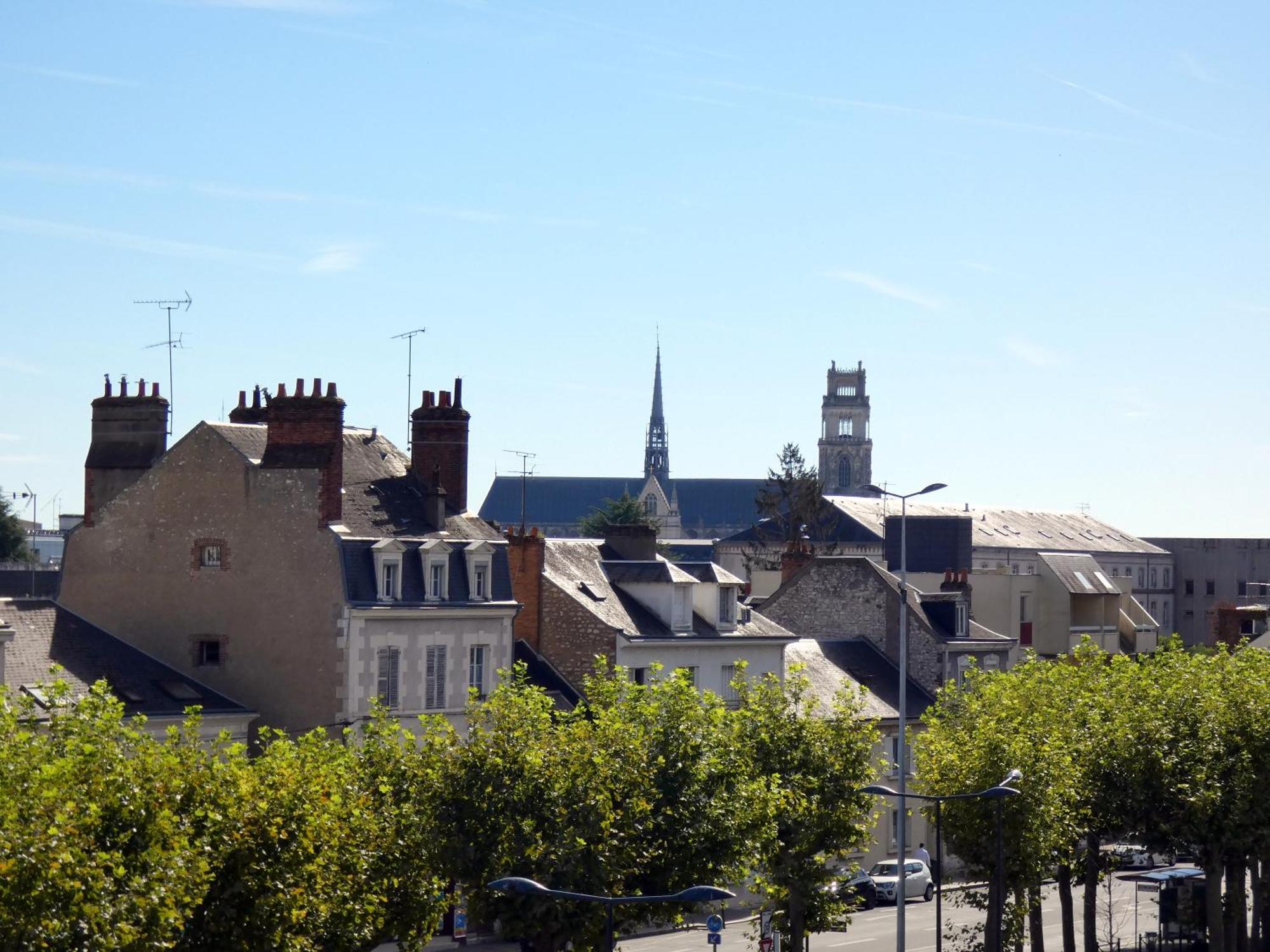 Apartamento T3 57M2 Avec Balcon Proche Gare Sncf, Wifi Et Cafe Et The Offerts Orléans Exterior foto
